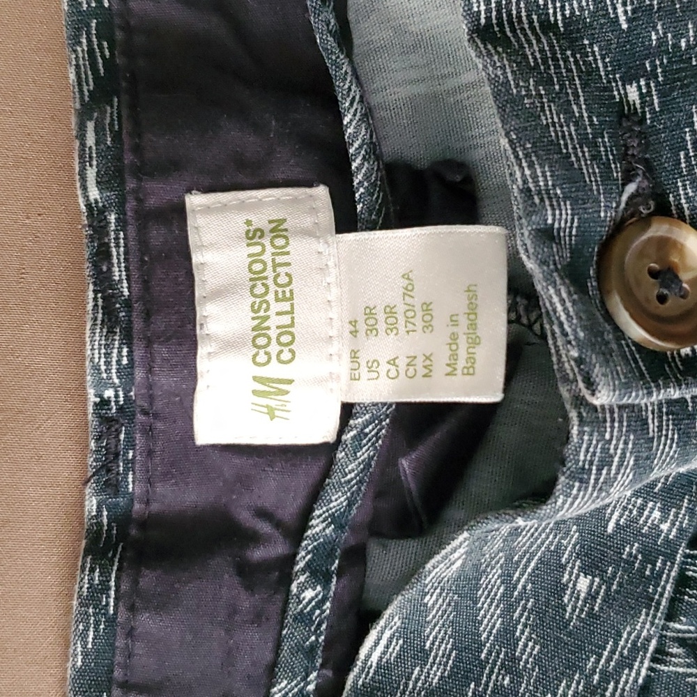 H&M Conscious Collection Shorts - Picture 2 of 15